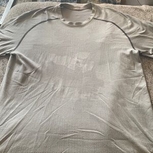 Lululemon Mens Shirt Large